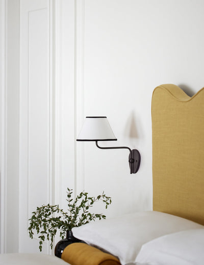 Selirora Wall Lamp