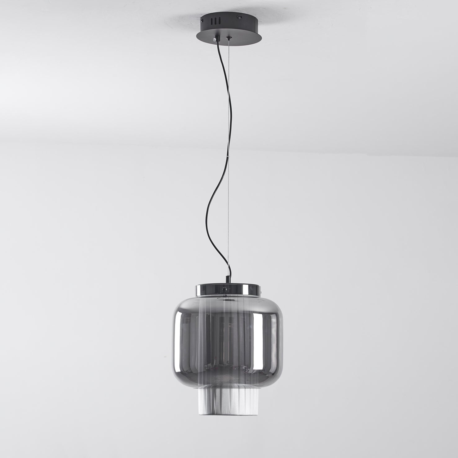 Auren Modern Glass Pendant Lamp