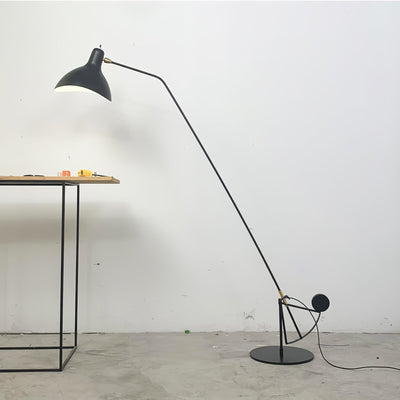 ArcMotion Mantis Arm Floor Lamp