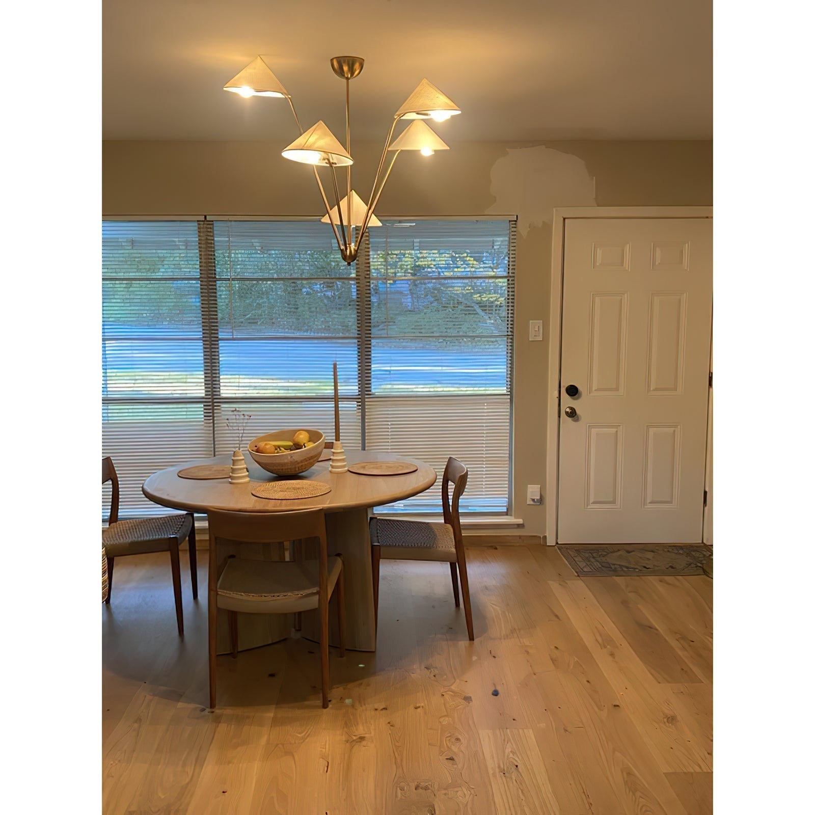 Elaorissa Chandelier