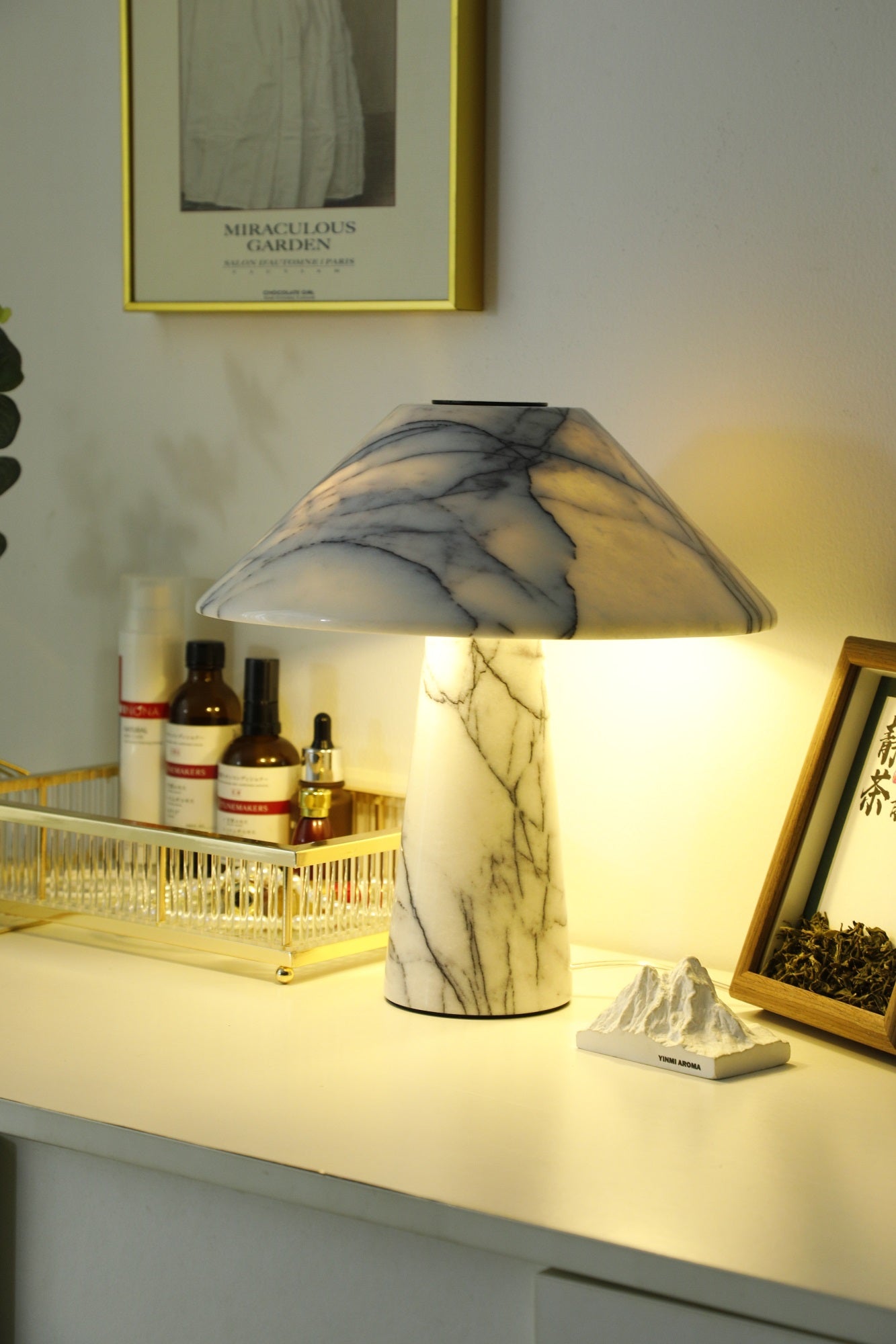 Dashiell Marble Modern Table Lamp