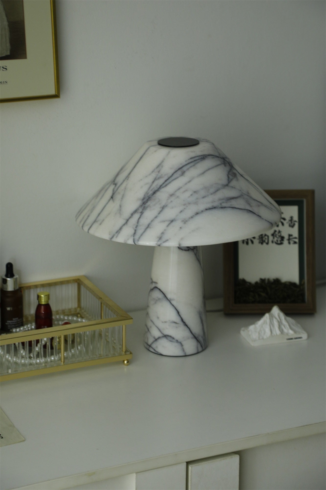 Dashiell Marble Modern Table Lamp