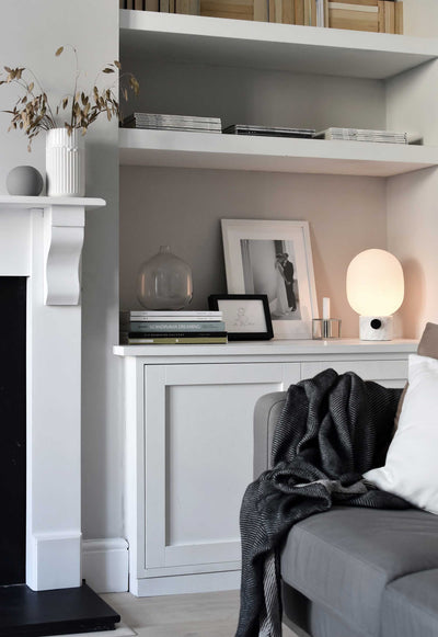 Velenelia Table Lamp
