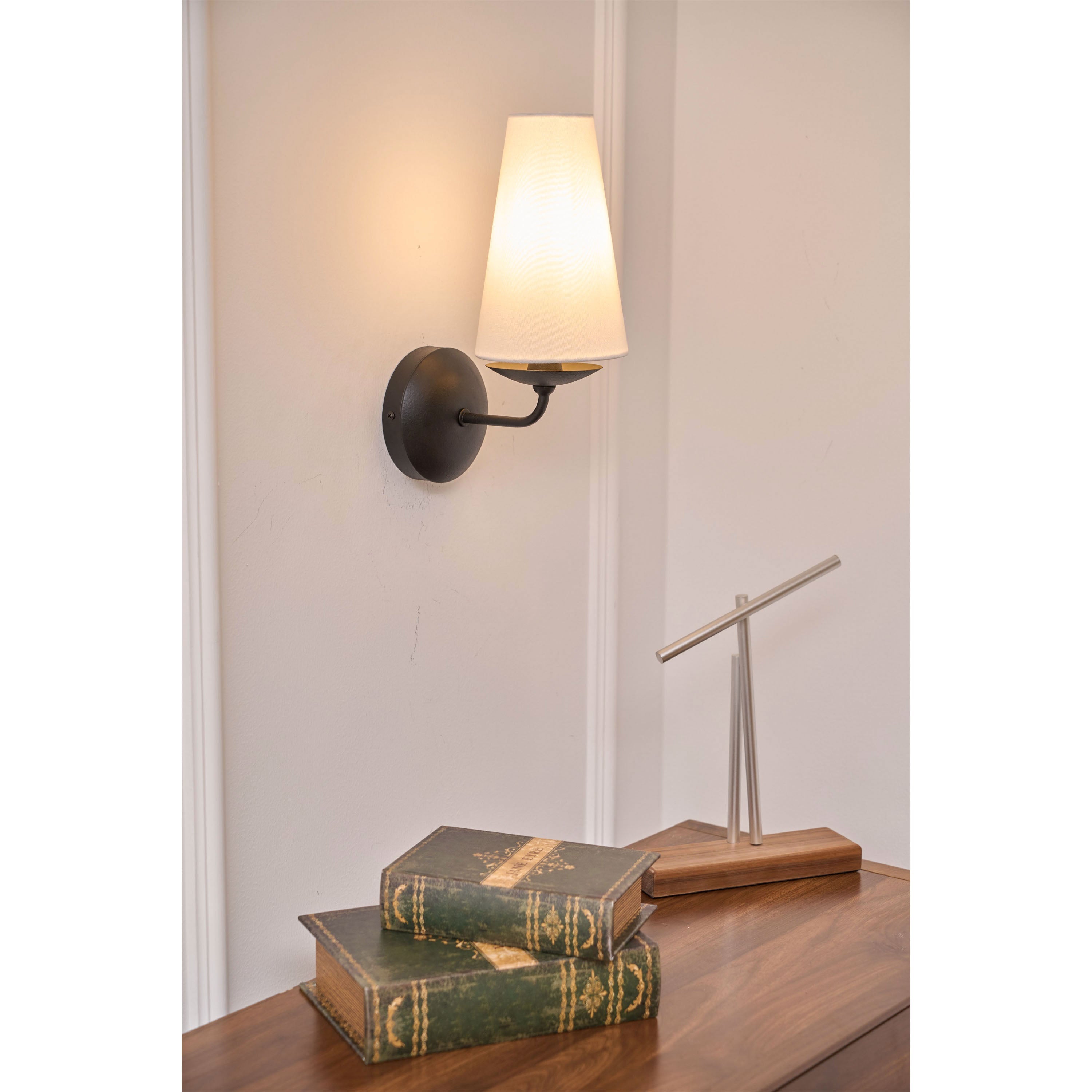 Sorerielle Wall Lamp