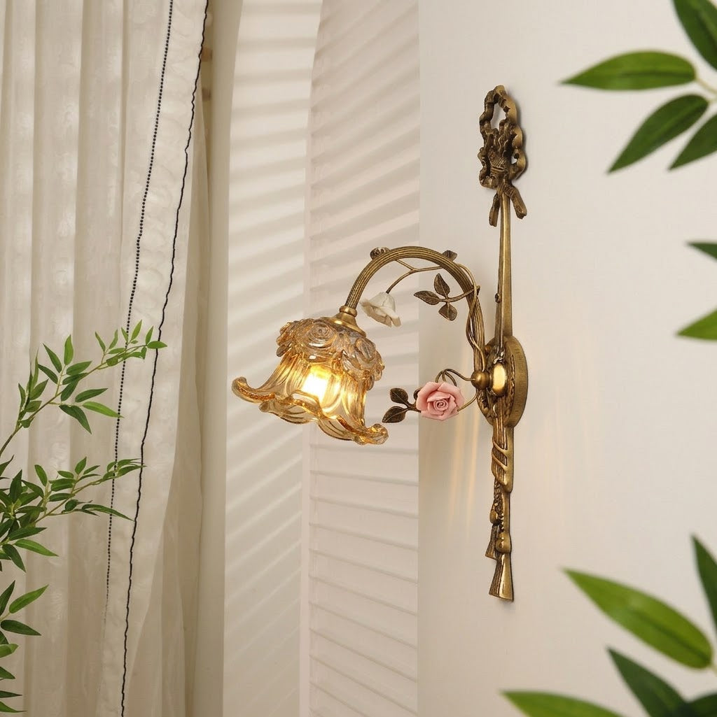 Terieella Wall Lamp