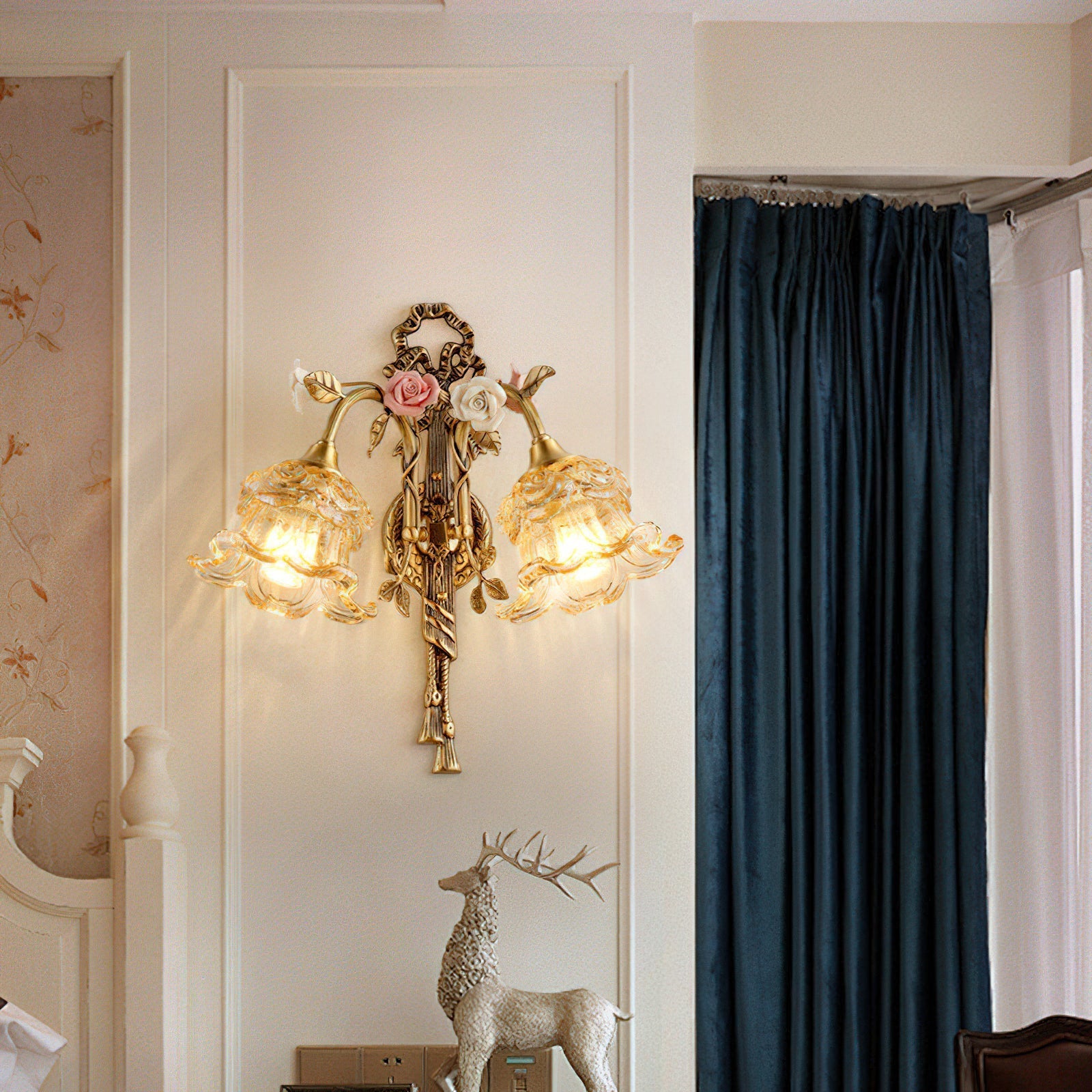 Terieella Wall Lamp