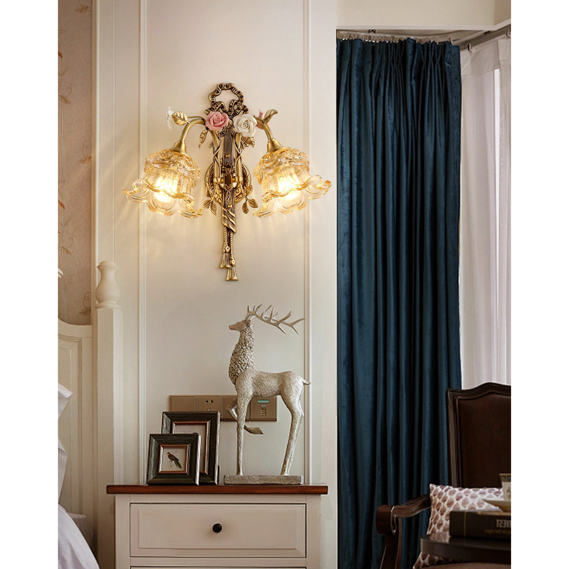 Terieella Wall Lamp