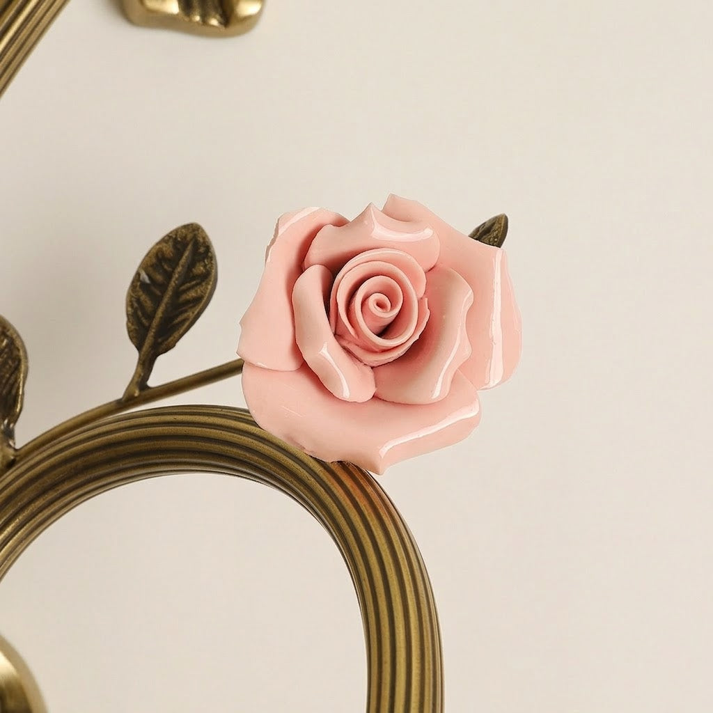 Terieella Wall Lamp
