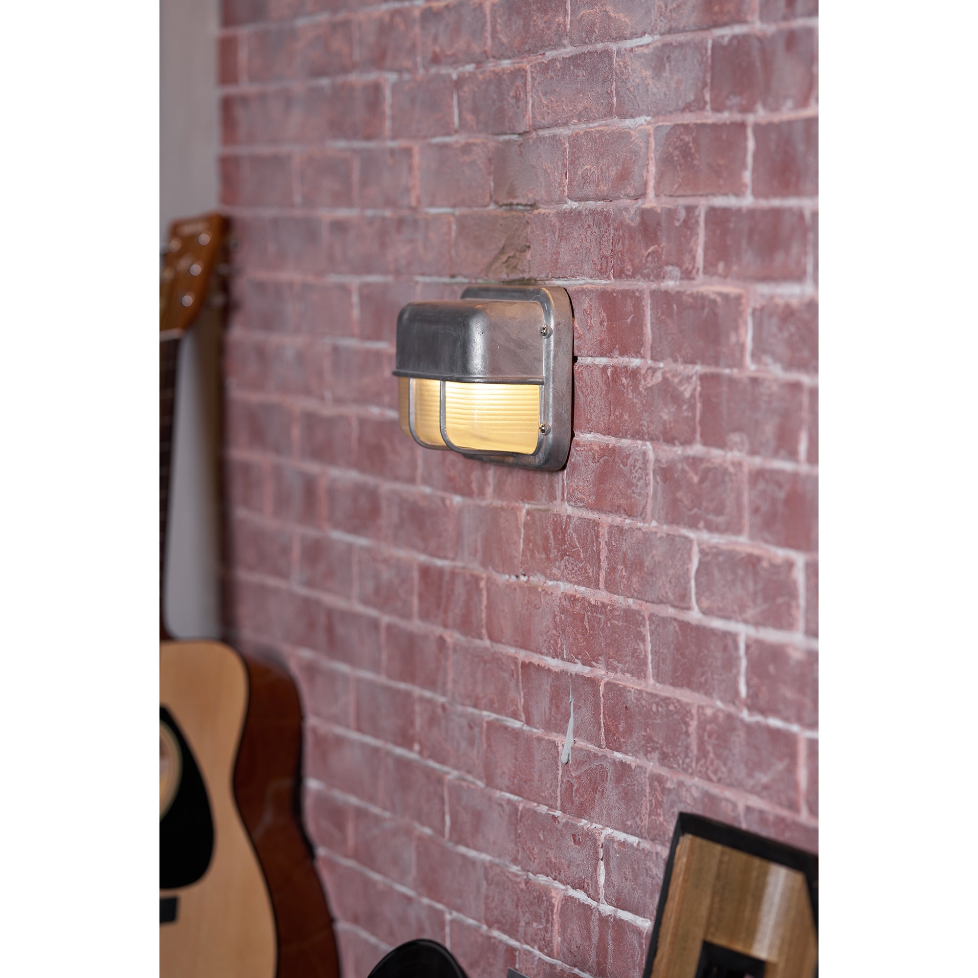 Orinmere Marine Outdoor Light