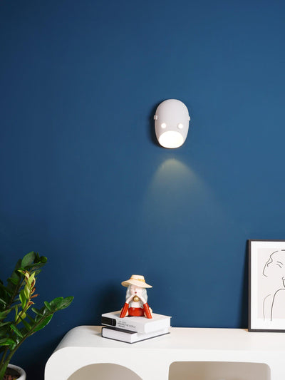 Mask Individual Creativity Resin Wall Light