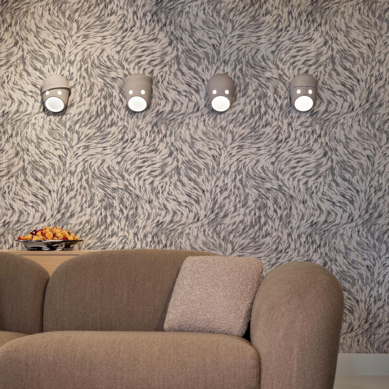 Mask Individual Creativity Resin Wall Light