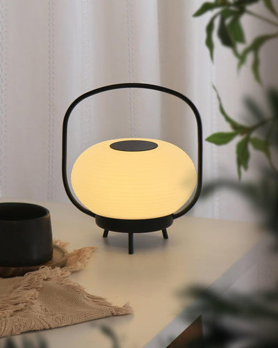 Saelan Minimalist Table Lamp