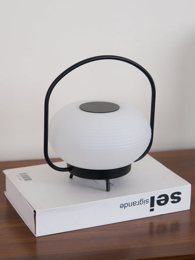 Saelan Minimalist Table Lamp