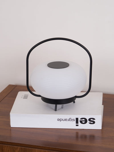 Saelan Minimalist Table Lamp