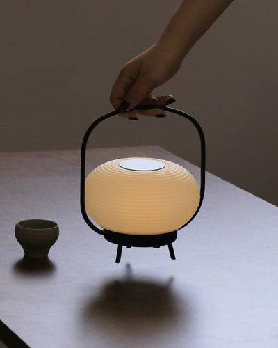 Saelan Minimalist Table Lamp