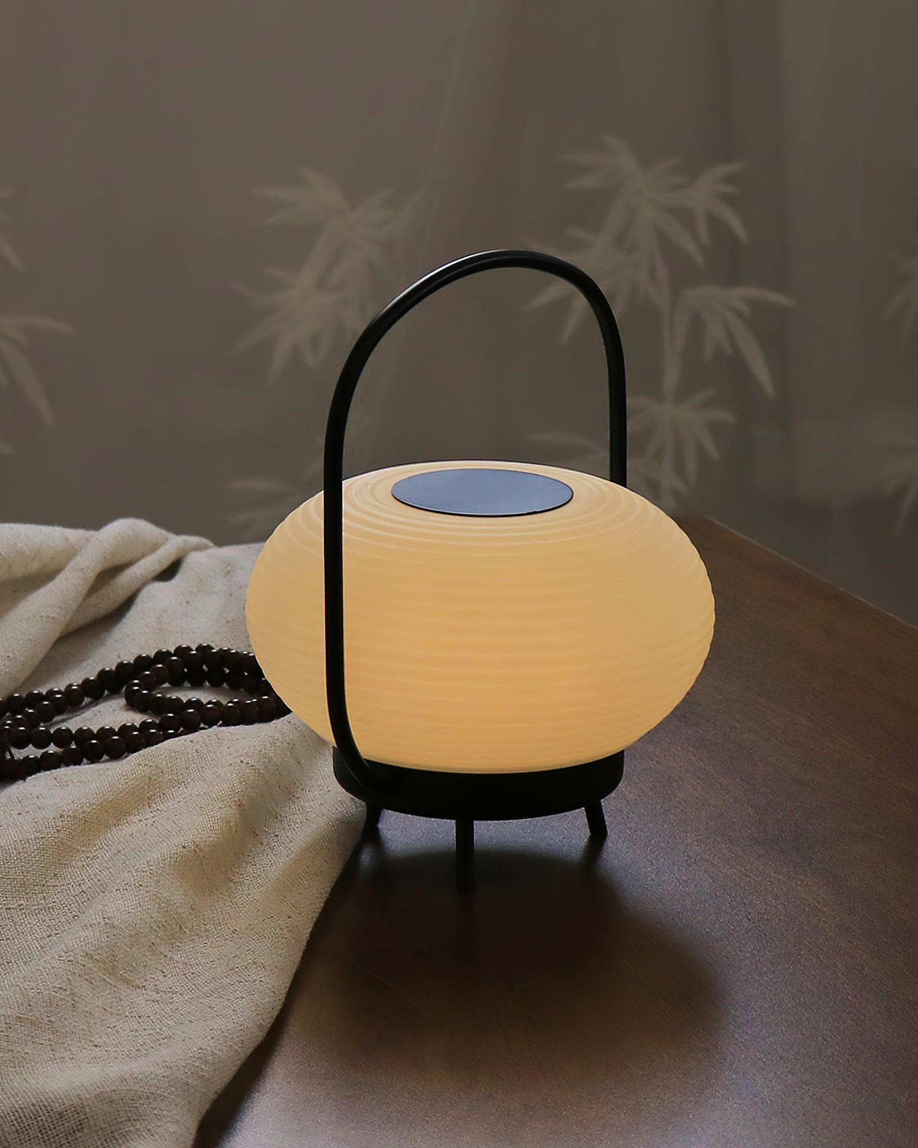 Saelan Minimalist Table Lamp