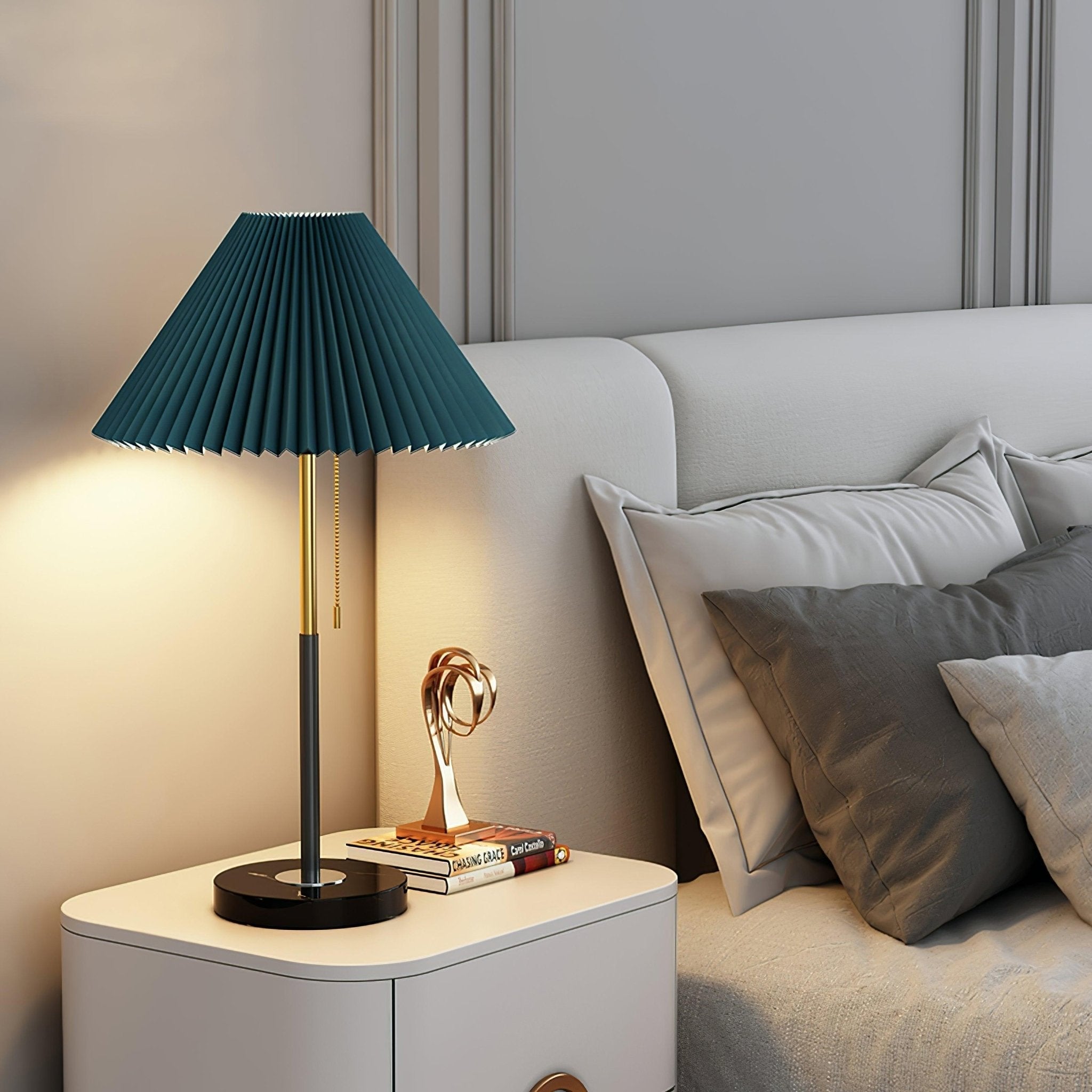 Divo Minimalist Marble Table Lamp