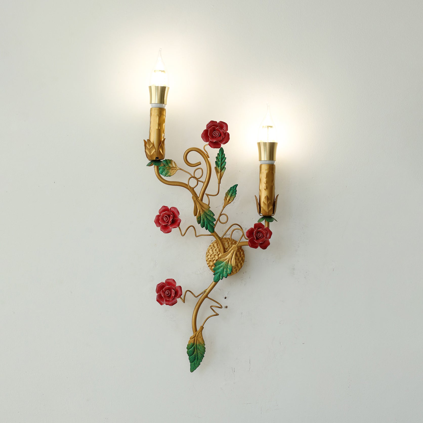 Teriorise Wall Lamp