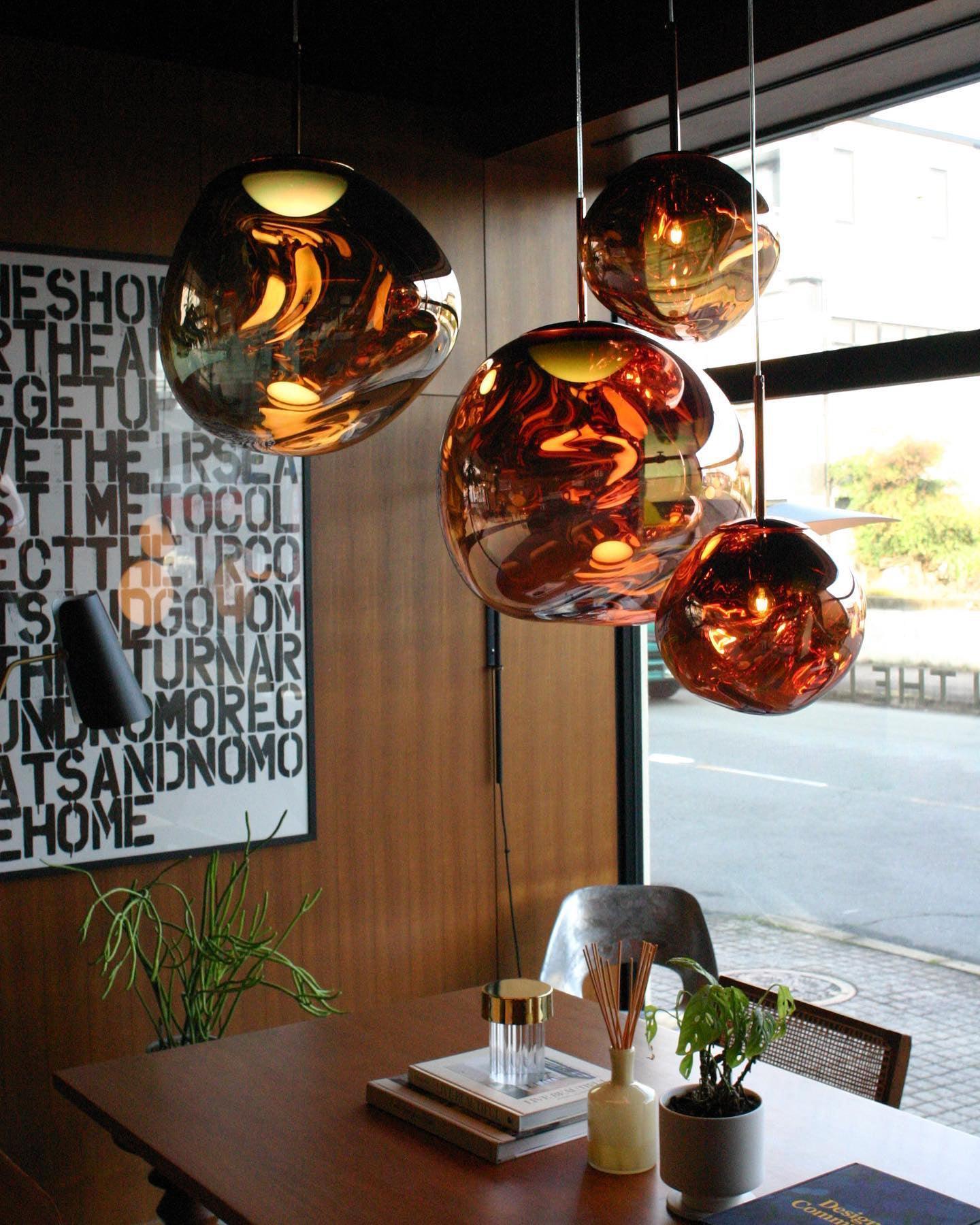 Aveneneria Spheres Pendant Lamp