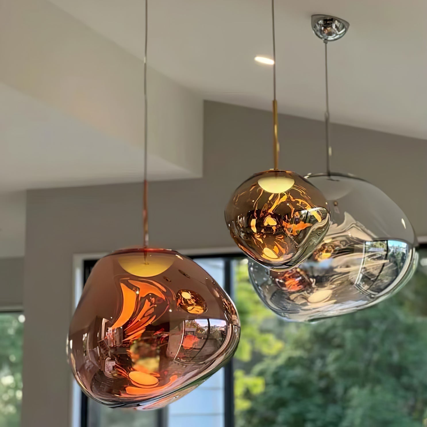 Aveneneria Spheres Pendant Lamp