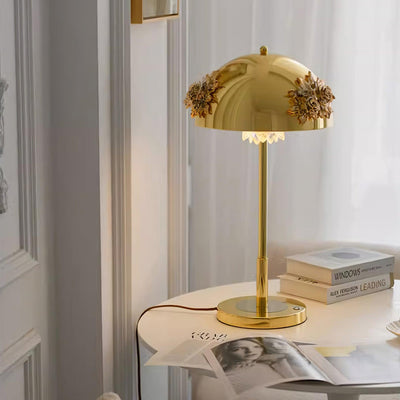 Uvaris Romantic  Crystal Table Lamp