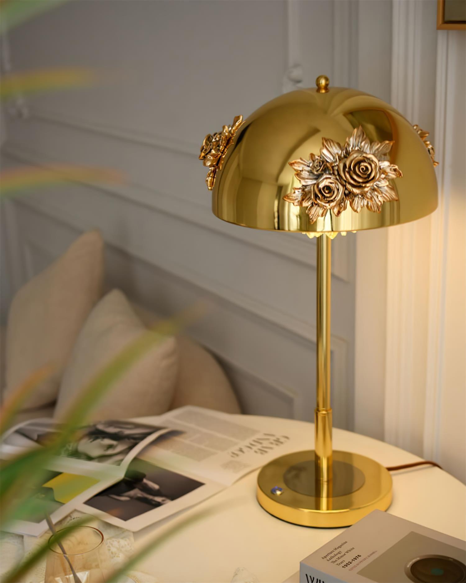 Uvaris Romantic  Crystal Table Lamp