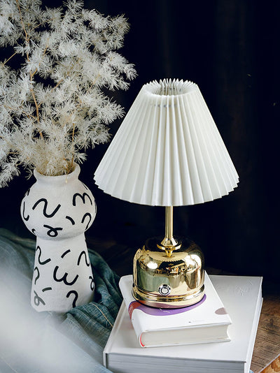Lynn Modern Table Lamp