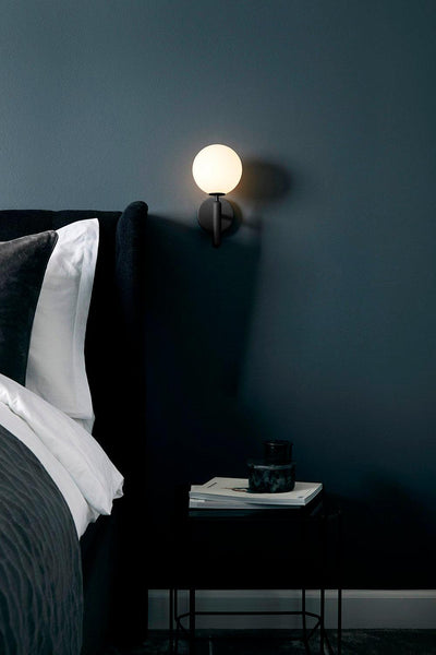 Kynlo Wall Lamp Plug In Glass Globe Nordic
