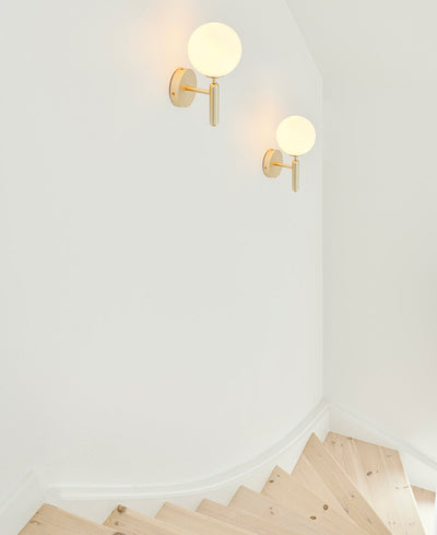 Kynlo Wall Lamp Plug In Glass Globe Nordic