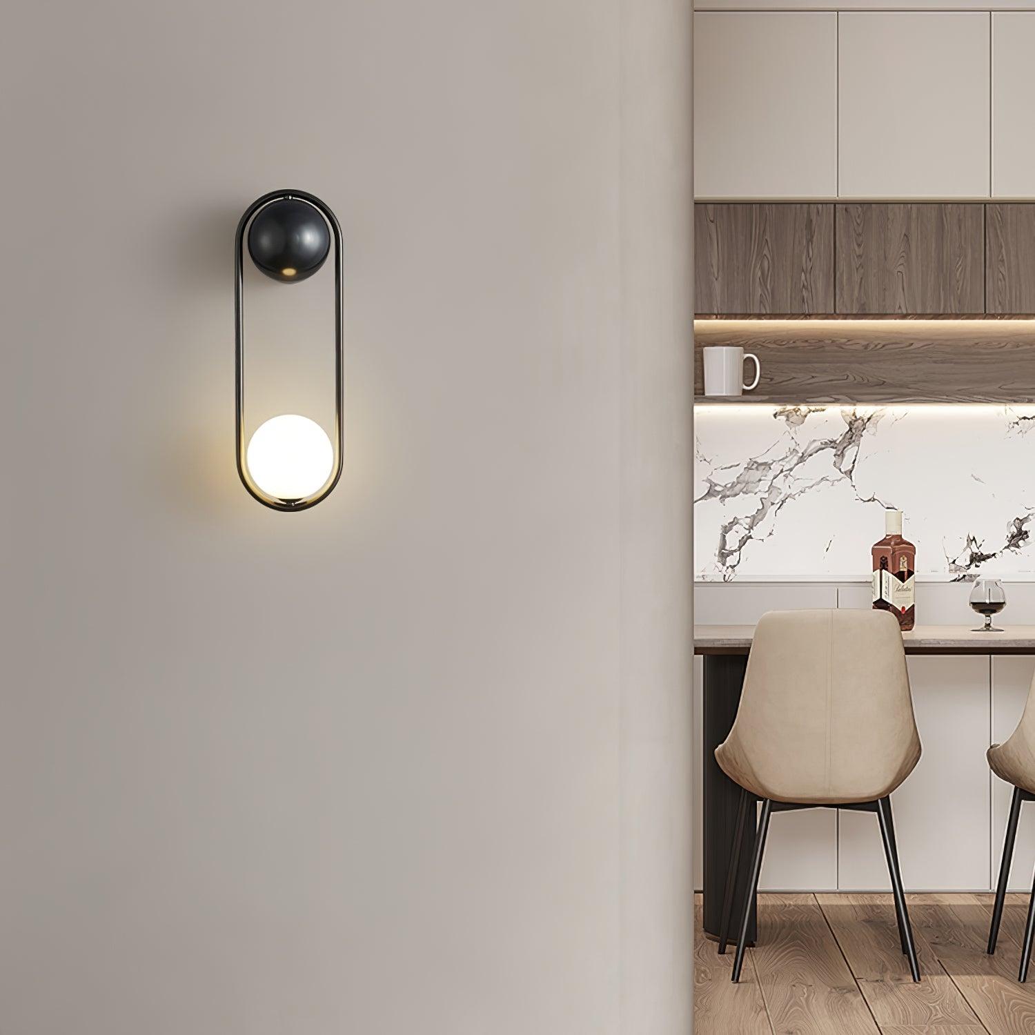 Solarine Radiain Brass Minimalist Wall Lamp