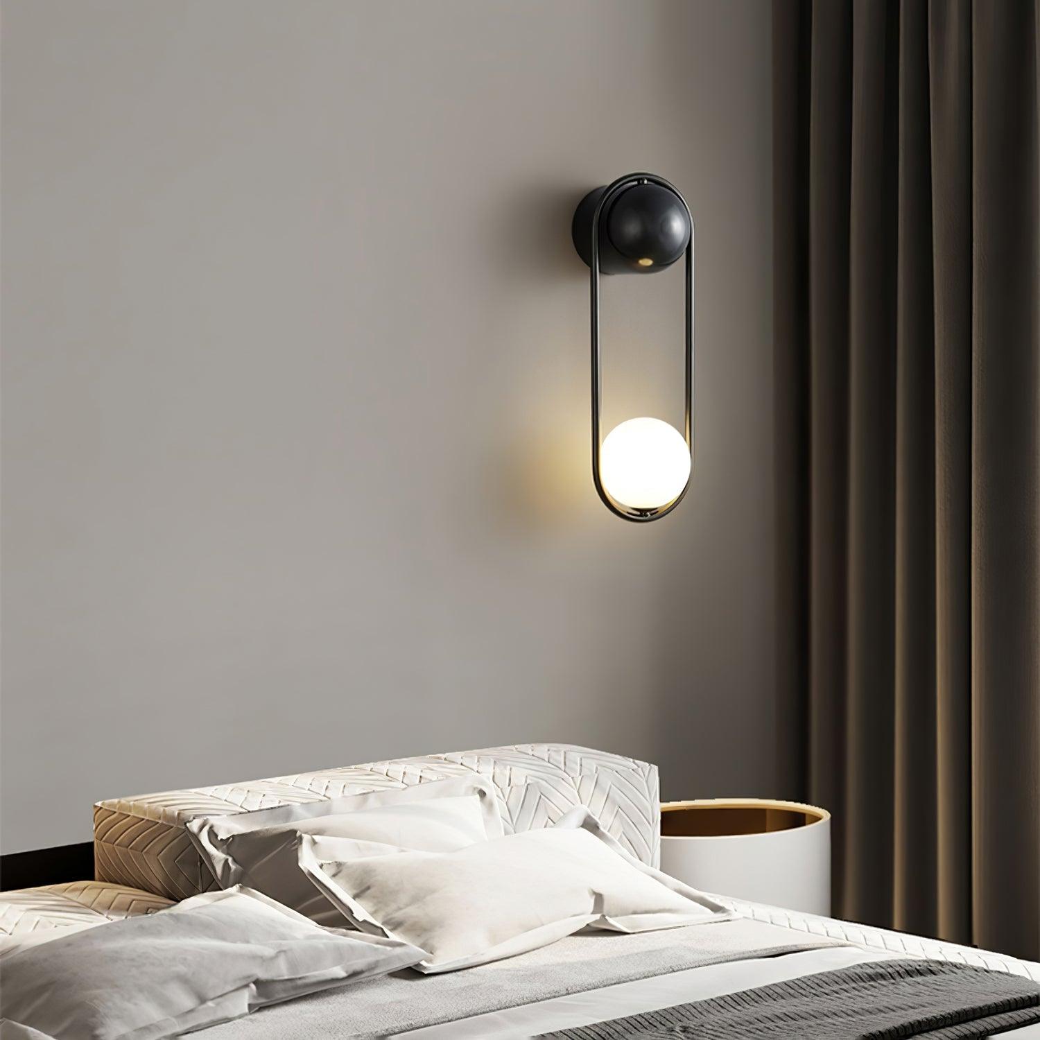 Solarine Radiain Brass Minimalist Wall Lamp
