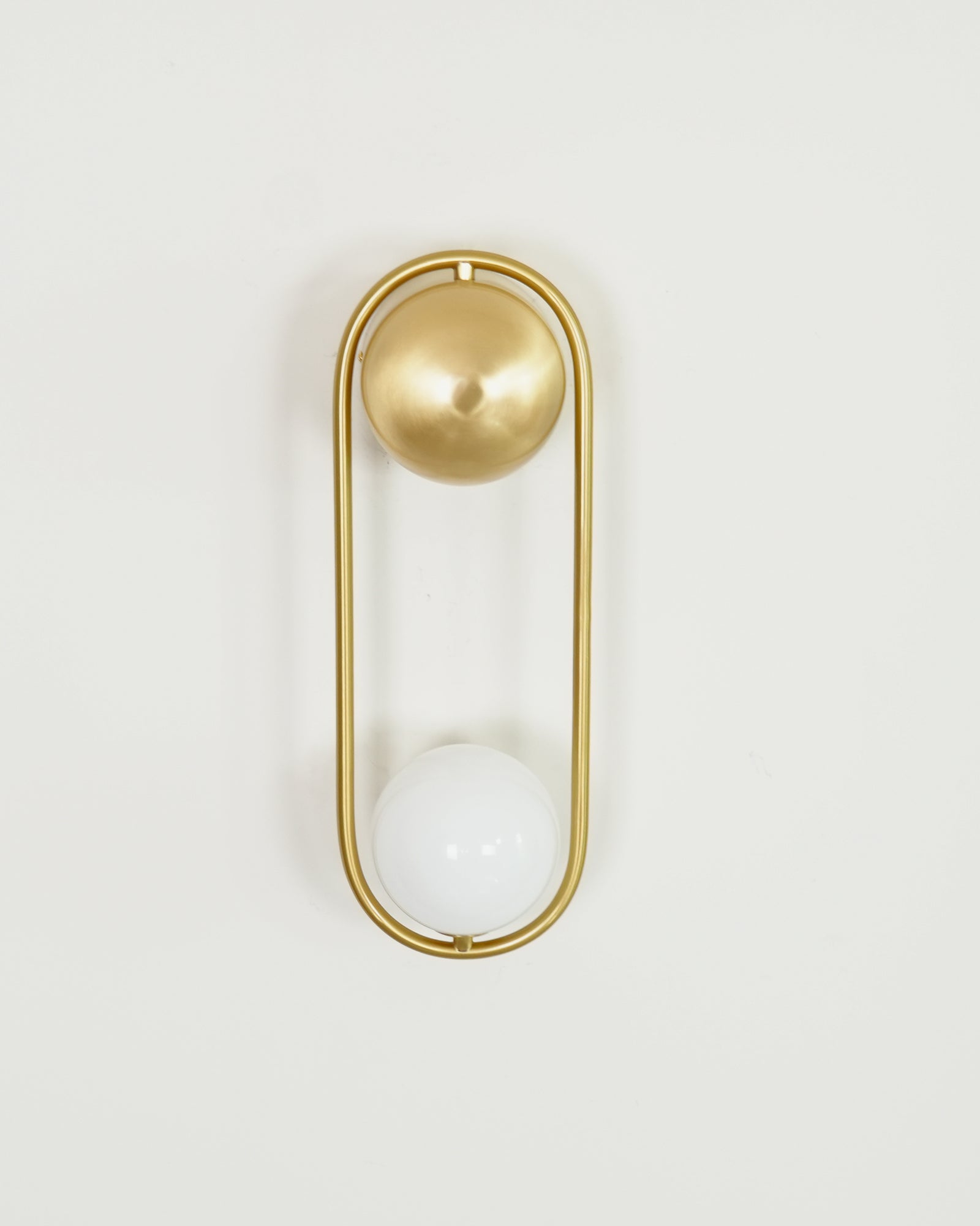 Solarine Radiain Brass Minimalist Wall Lamp