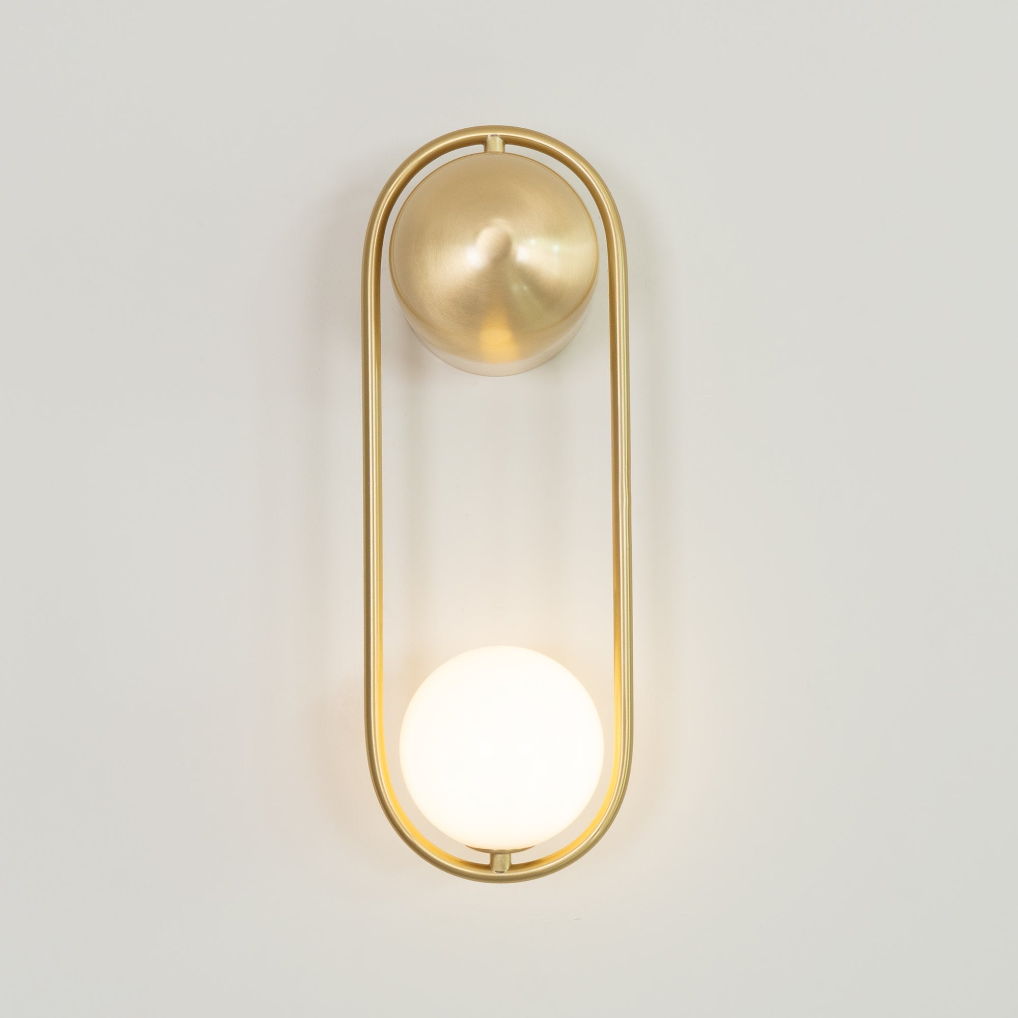 Solarine Radiain Brass Minimalist Wall Lamp