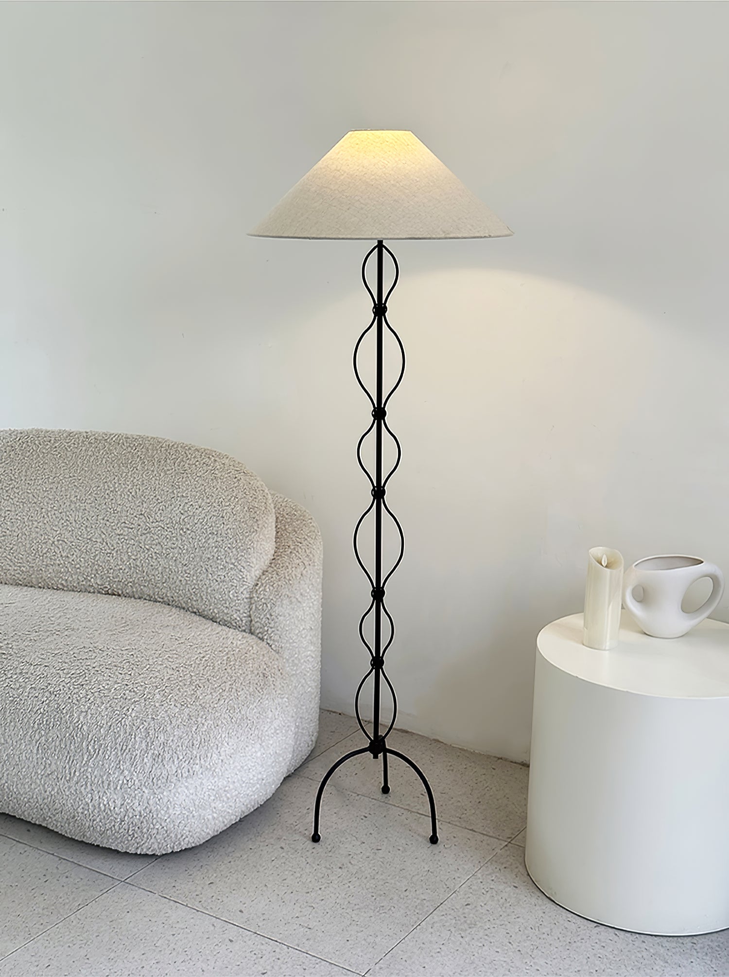 Jodi Modern Floor Lamp