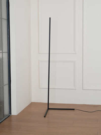 Seleina Minimalist Floor Lamp