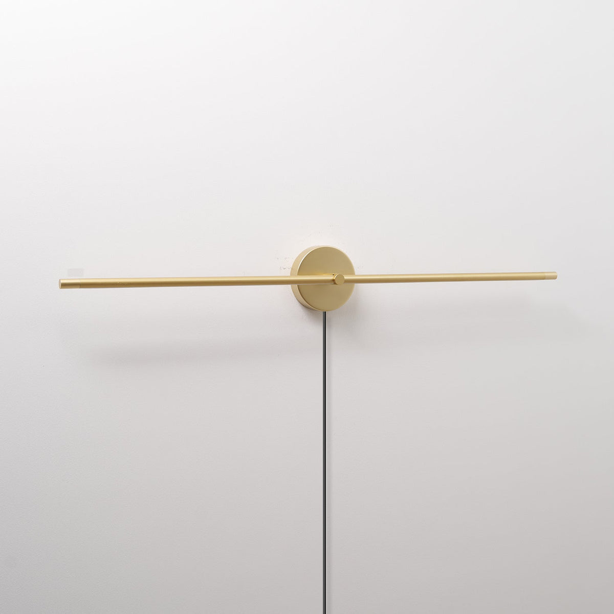 Minimalist Modern Minimalist Linear LED Plug-in Wall Lamp