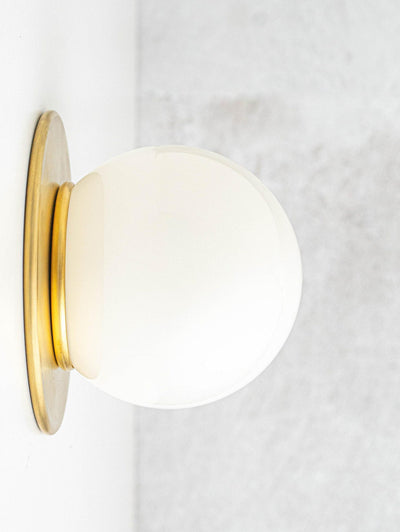 Myrtle Wall Lamp