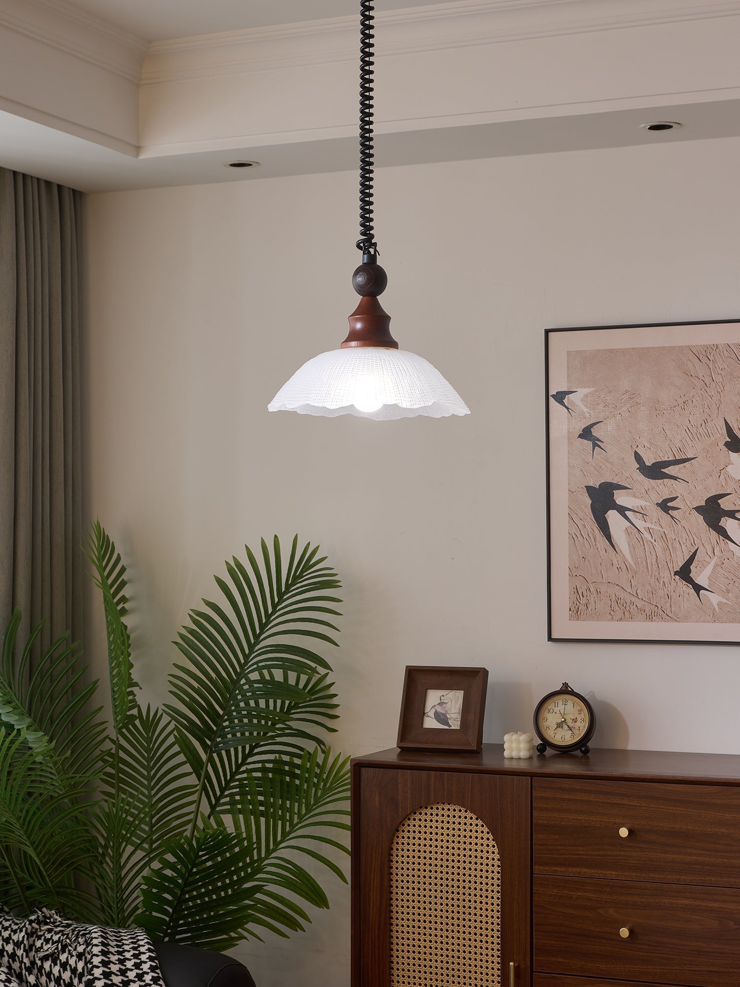 Nydoreth Elegance Vintage Art Wood Pendant Lamp