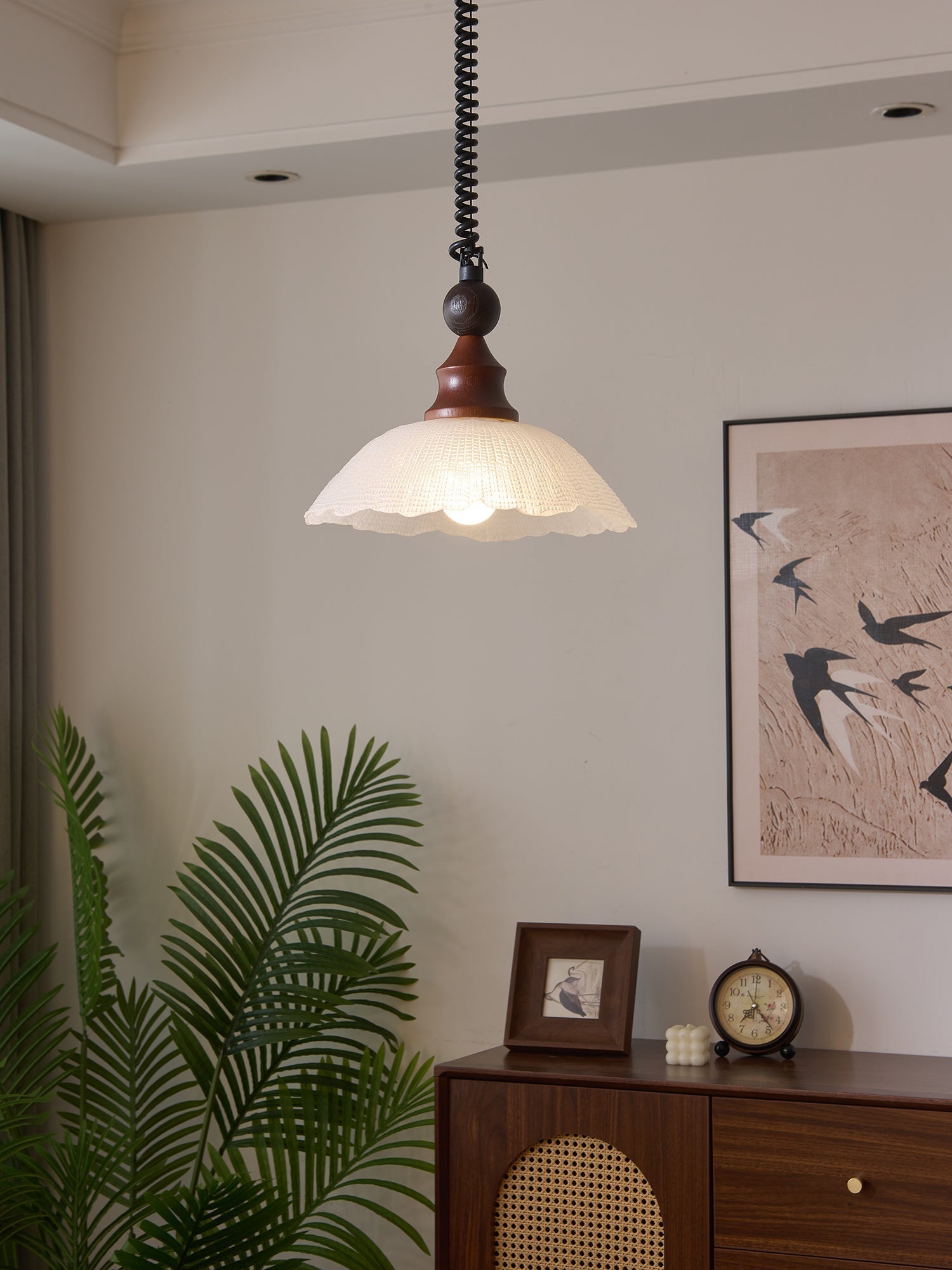 Nydoreth Elegance Vintage Art Wood Pendant Lamp