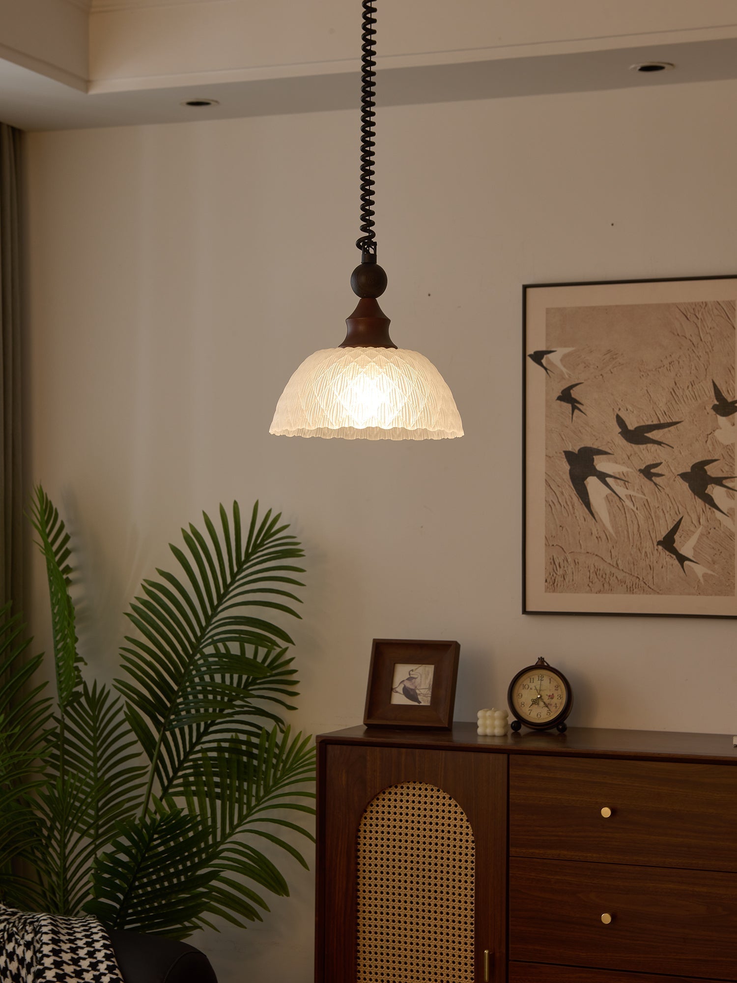 Nydoreth Elegance Vintage Art Wood Pendant Lamp