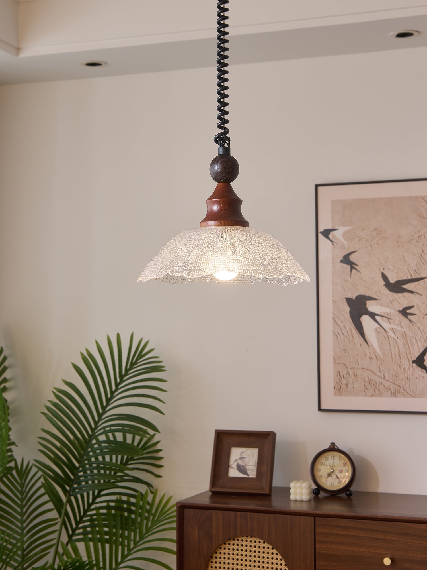 Nydoreth Elegance Vintage Art Wood Pendant Lamp