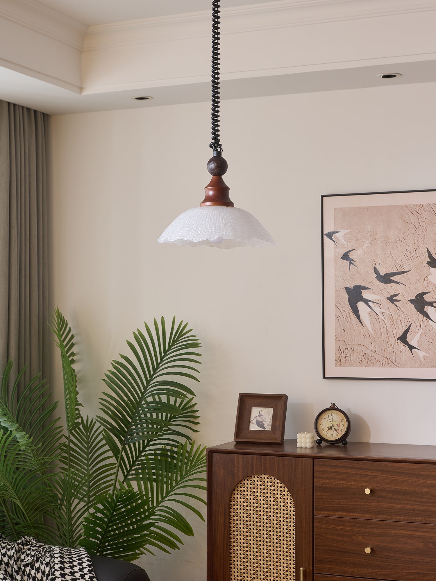 Nydoreth Elegance Vintage Art Wood Pendant Lamp