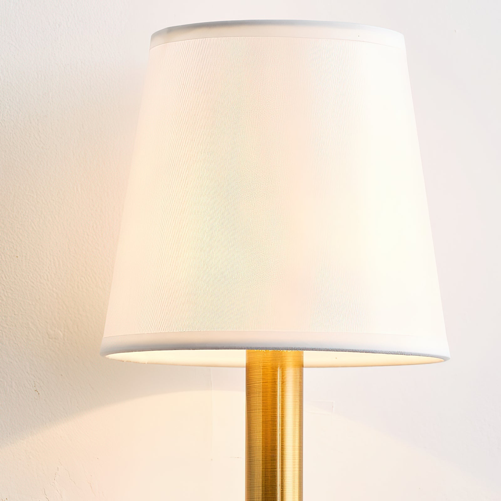 Orelenina Wall Lamp