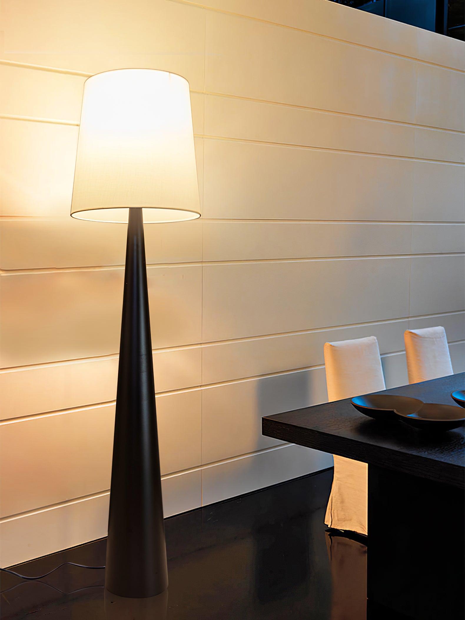 Linania Fabric Minimalist Floor Lamp