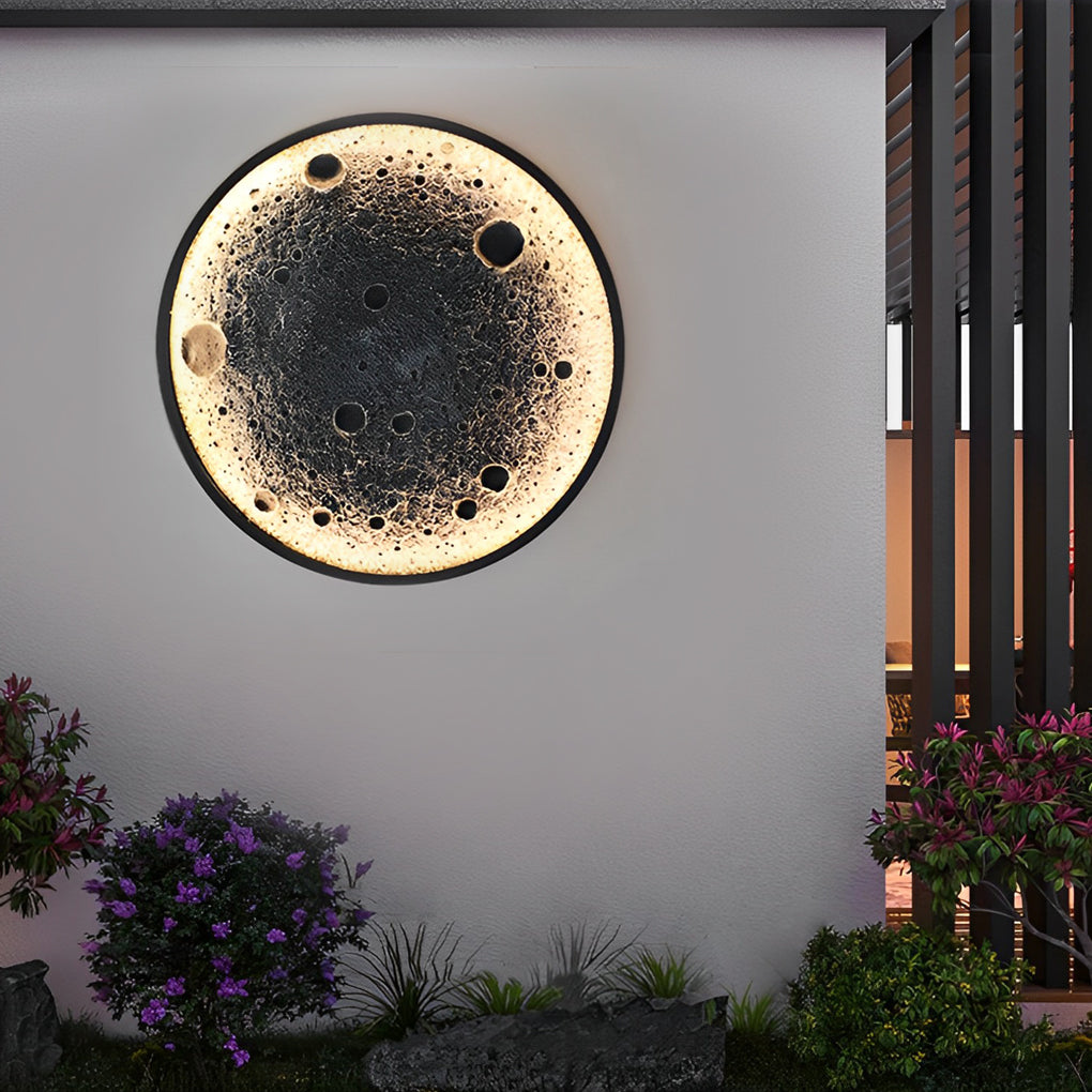 Rebellious Round Moon Modern Aluminum Outdoor Wall Lights