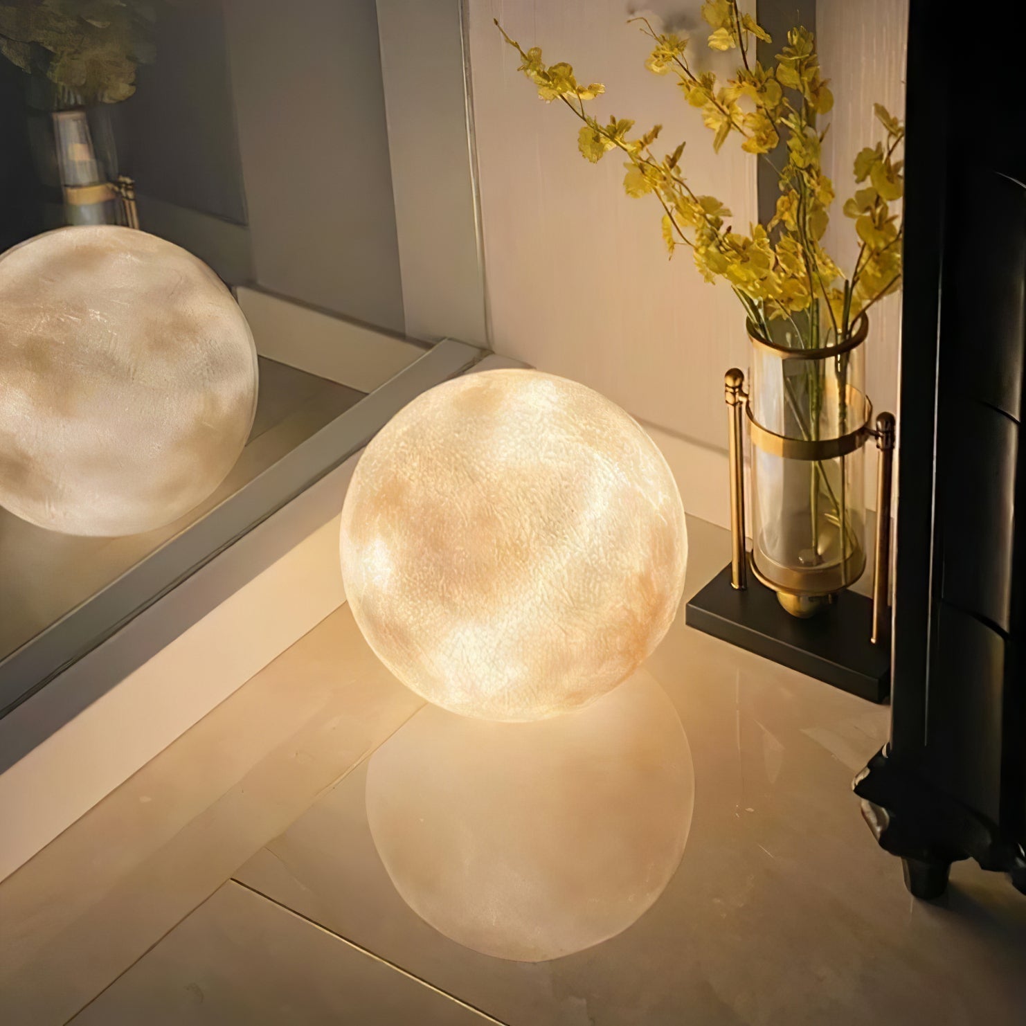 Kiley Modern Table Lamp