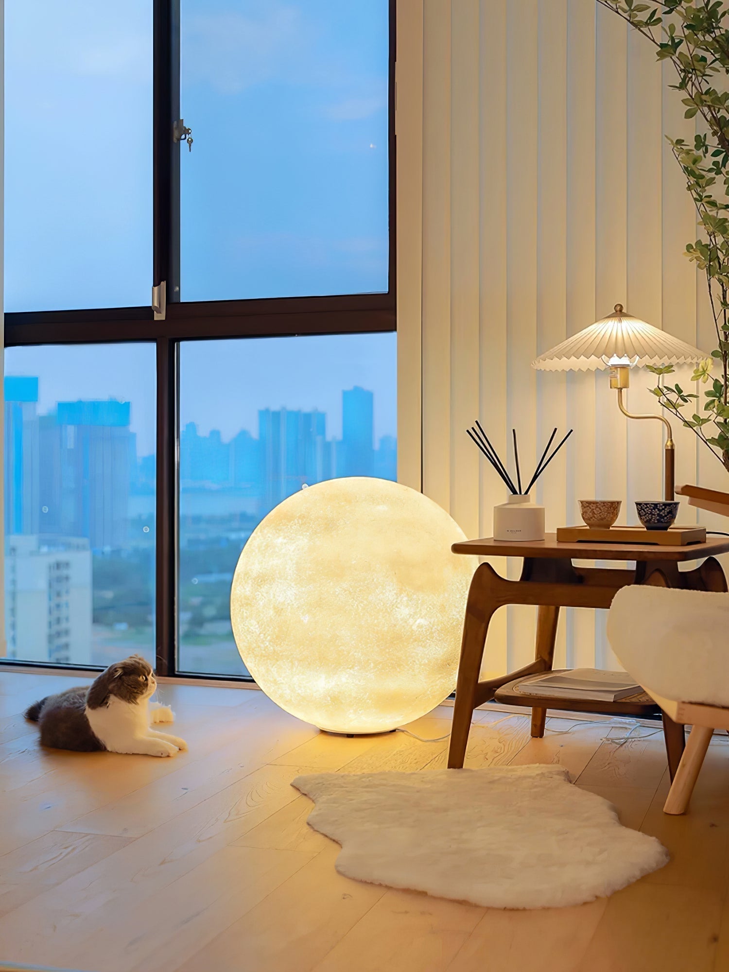 Kiley Modern Table Lamp