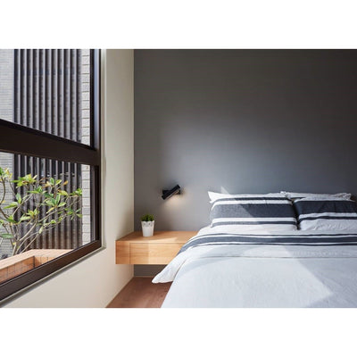 Olvynora Wall Lamp