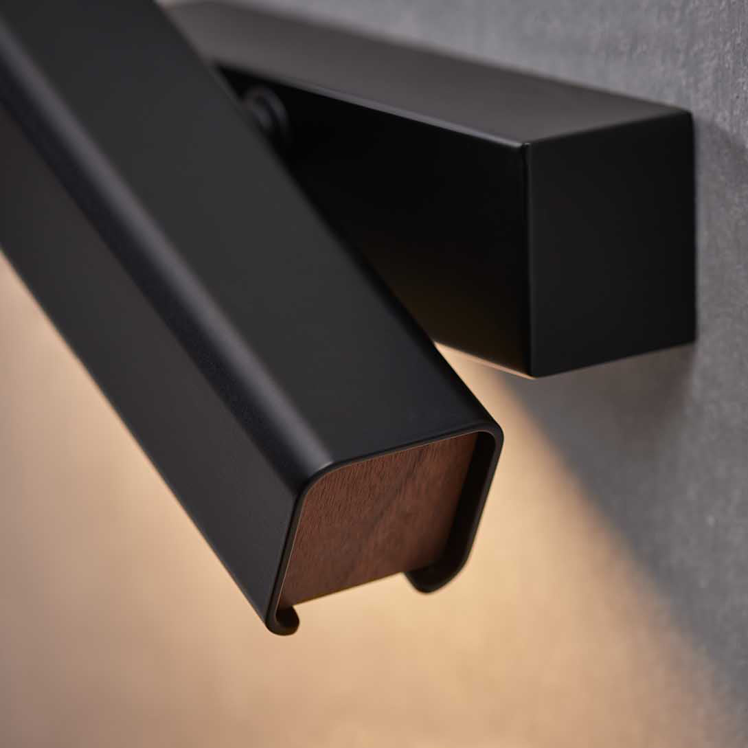 Olvynora Wall Lamp