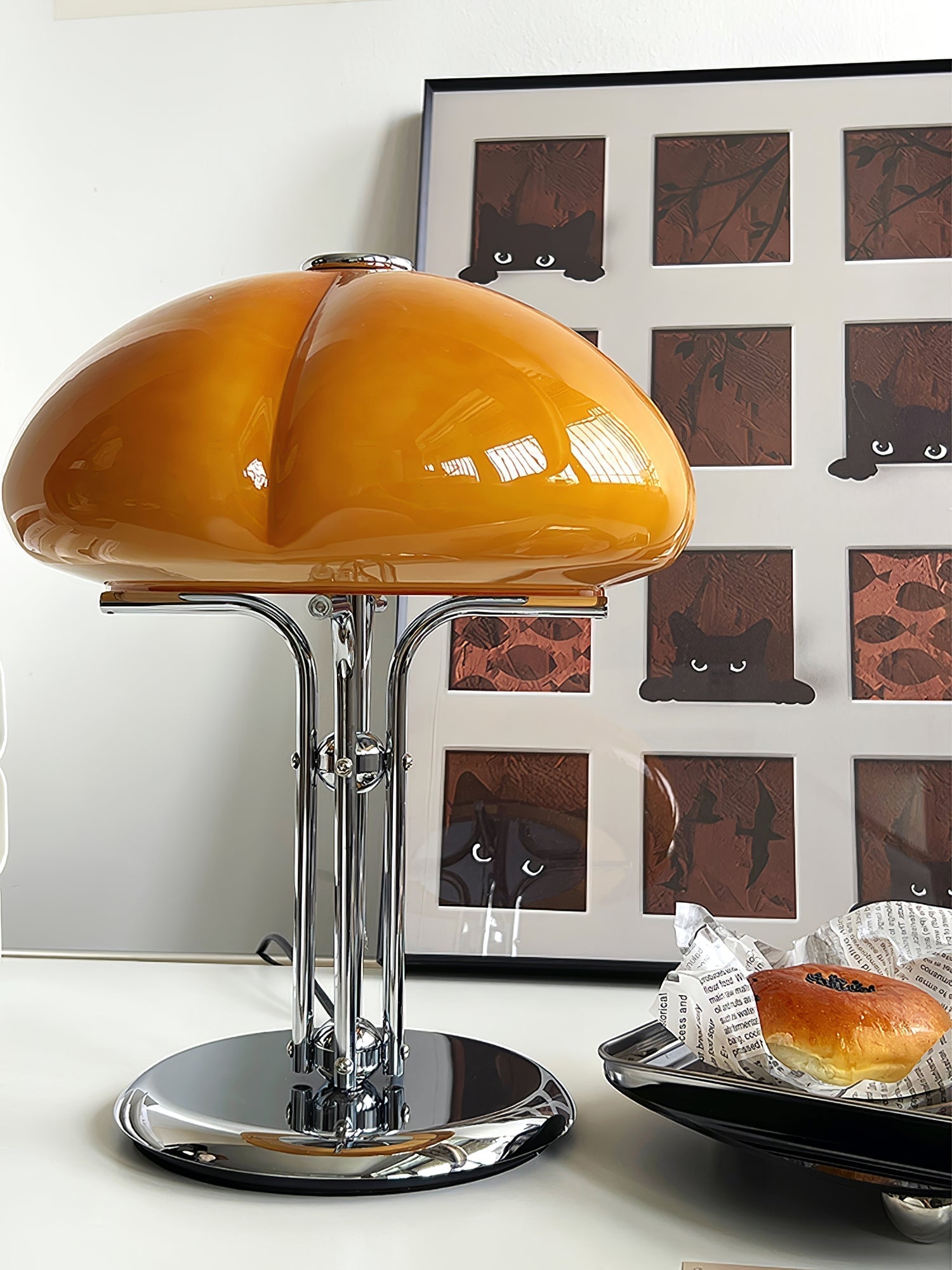 Lioreline Modern Table Lamp